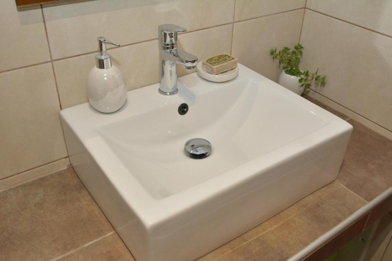 Hotel Filoxenia Néoi Póroi Ngoại thất bức ảnh