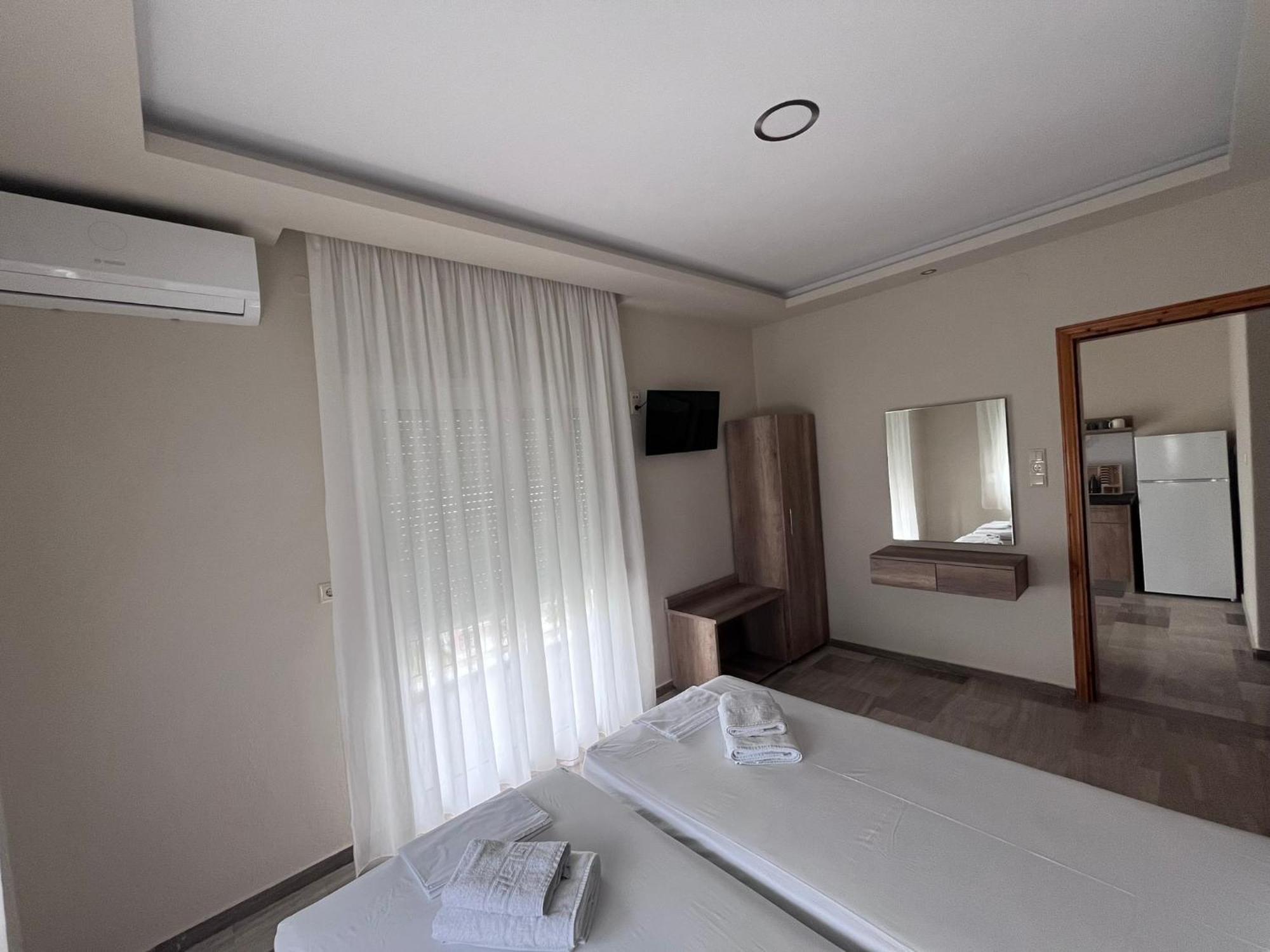 Hotel Filoxenia Néoi Póroi Ngoại thất bức ảnh