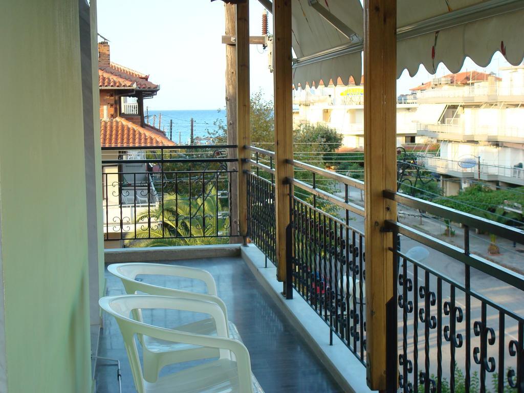Hotel Filoxenia Néoi Póroi Ngoại thất bức ảnh